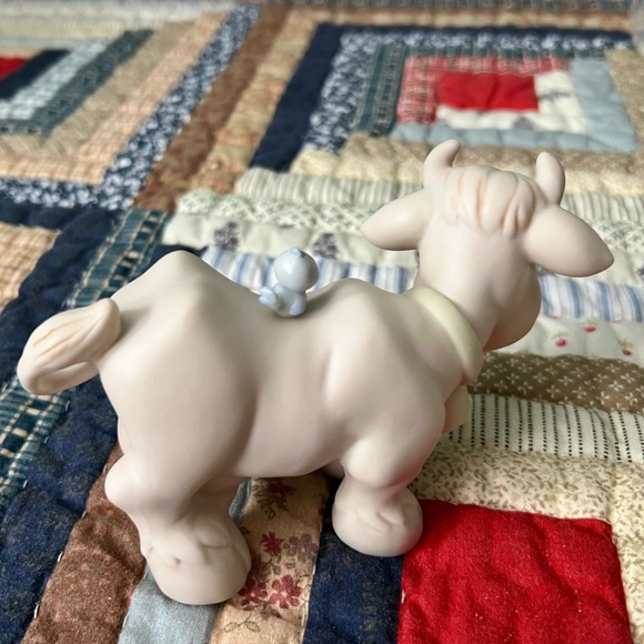 Enesco Precious Moments Figurine - Picture 2 of 6